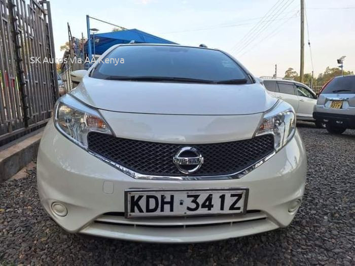 2015 NISSAN NOTE