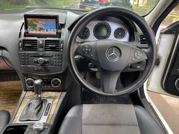 2009 MERCEDES BENZ C 200