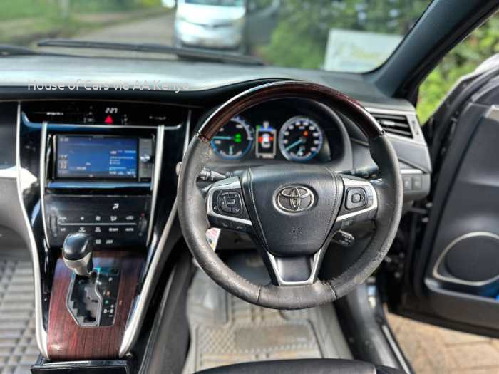 2015 TOYOTA HARRIER