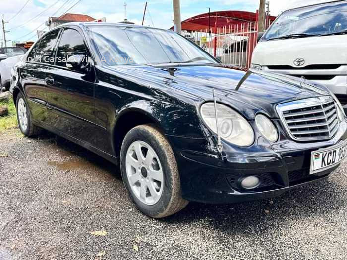 2008 MERCEDES BENZ E250