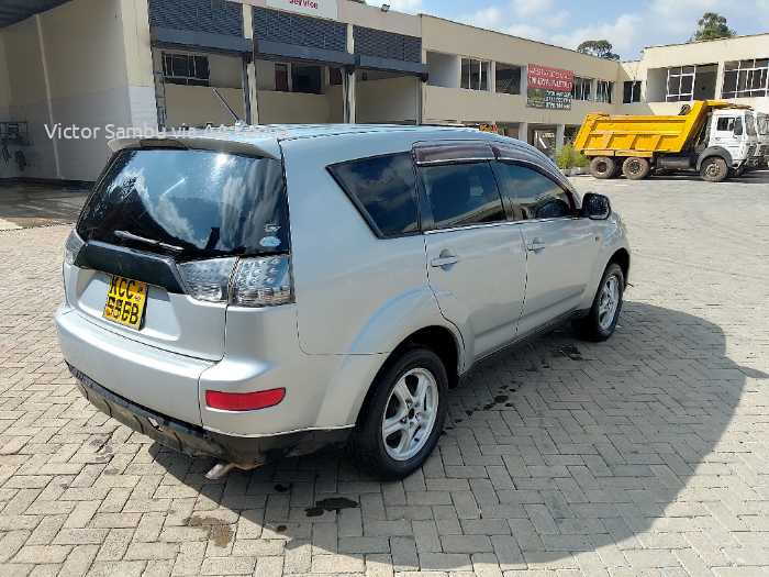 2007 MITSUBISHI OUTLANDER