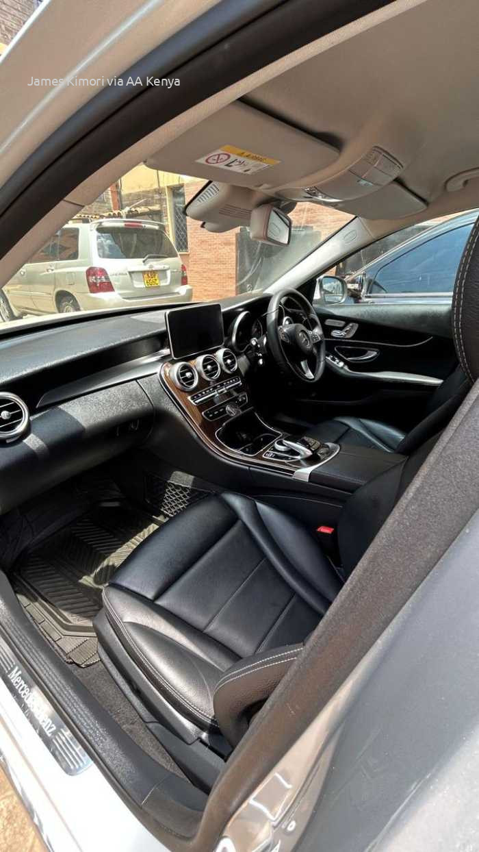 2017 MERCEDES BENZ C 200