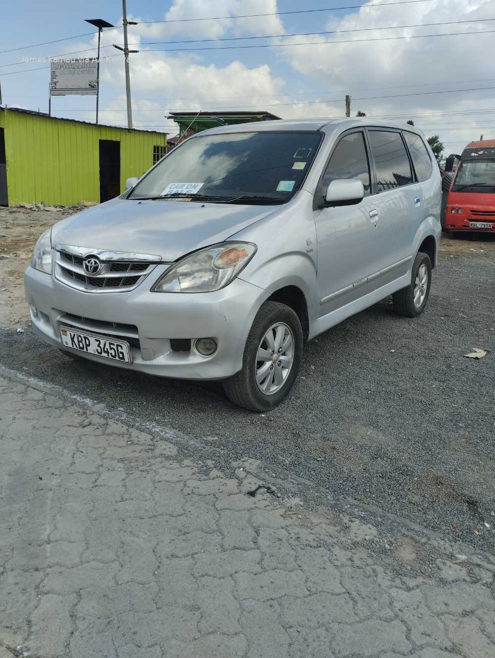 2005 TOYOTA AVANZA