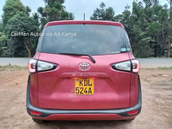 2015 TOYOTA SIENTA