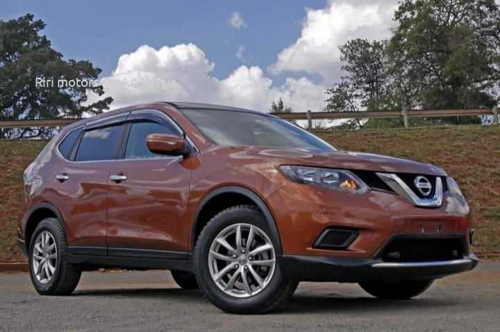 2016 NISSAN X-TRAIL